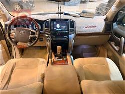 تويوتا لاندكروزر